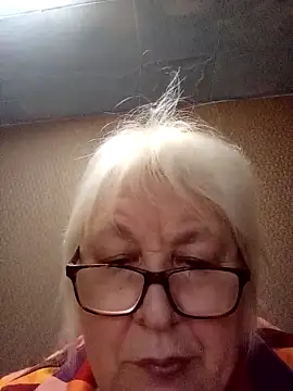 Snapshot of Alexia64231 chatting on 20, 11, 2025 Alexia64231 online show from 20, 11, 2025