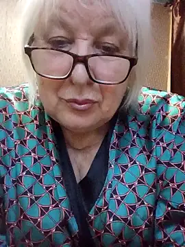 Snapshot of Alexia64231 chatting on 21, 11, 2025 Alexia64231 online show from 21, 11, 2025