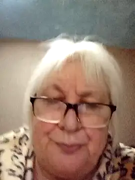 Snapshot of Alexia64231 chatting on 24, 11, 2025 Alexia64231 online show from 24, 11, 2025