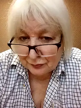 Snapshot of Alexia64231 chatting on 25, 11, 2025 Alexia64231 online show from 25, 11, 2025