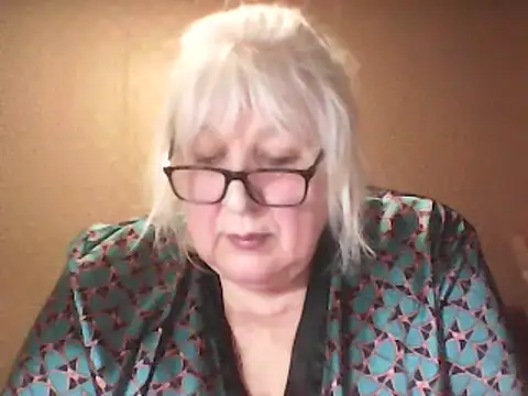 Alexia64231 online show from 6, 3, 2026