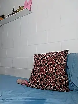 oxxy jean online show from 16, 4, 2026