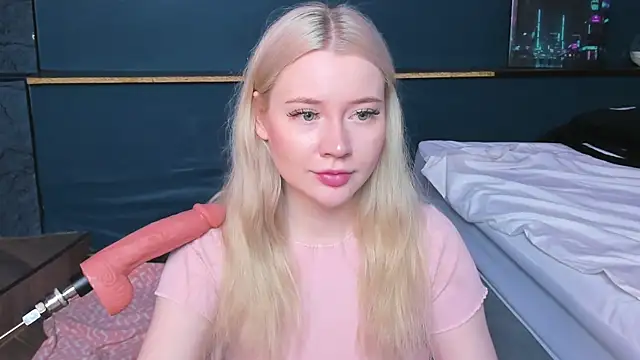 Lillie Berry online show from 8, 4, 2026