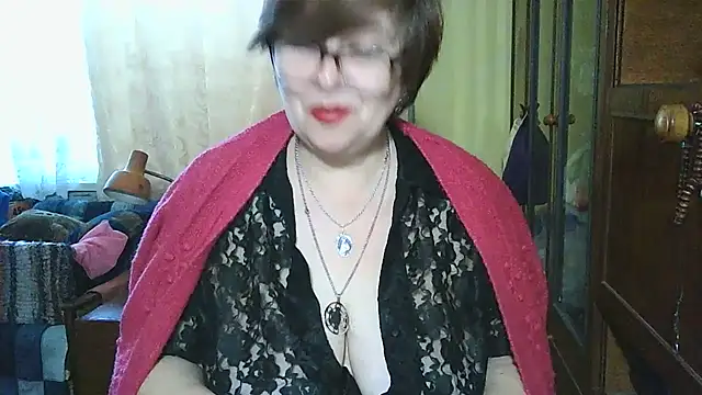 VeronicaGold511 online show from 18, 10, 2025