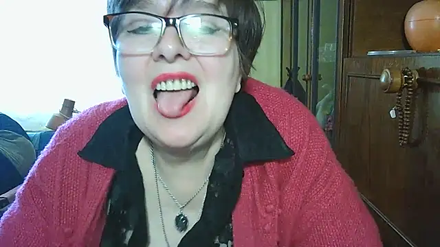 VeronicaGold511 online show from 11, 4, 2026