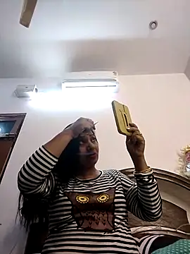 Cute-Janvi20 online show from 16, 12, 2025