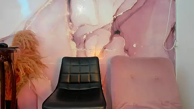 Nini Beyker online show from 2, 10, 2025