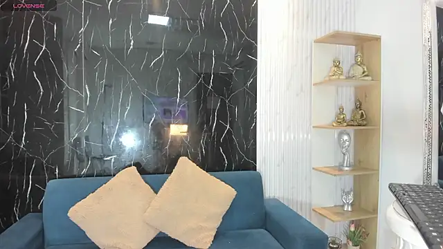 Nini Beyker online show from 28, 3, 2026