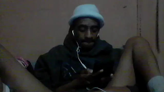Snapshot of gemini_loops chatting on 13, 7, 2026 gemini loops online show from 13, 7, 2026