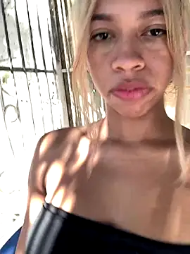 lily Bliss online show from 20, 9, 2025