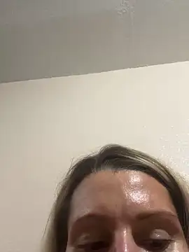 BaddieBossXX2 online show from 25, 11, 2025