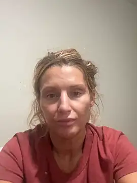 BaddieBossXX2 online show from 27, 6, 2026
