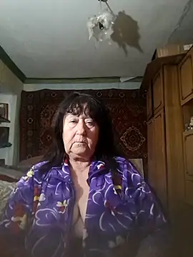 CrystalLime6411 online show from 26, 9, 2025