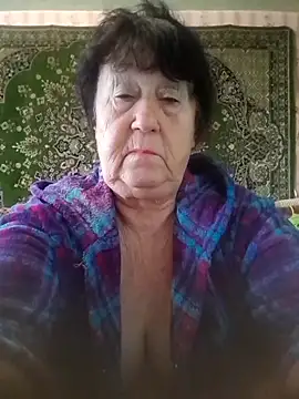 CrystalLime6411 online show from 28, 9, 2025