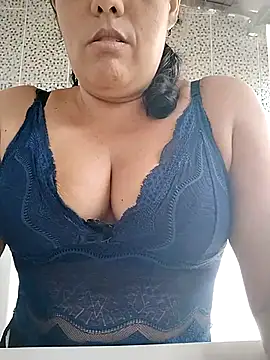 Snapshot of Bellapotencia1985 chatting on 31, 10, 2025 Bellapotencia1985 online show from 31, 10, 2025