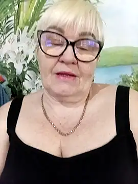 VioletSweet5566 online show from 18, 2, 2026