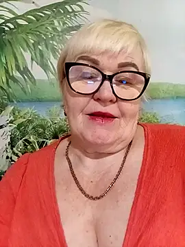 VioletSweet5566 online show from 20, 4, 2026