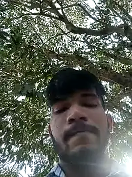 Snapshot of sanu_local chatting on 4, 11, 2025 sanu local online show from 4, 11, 2025