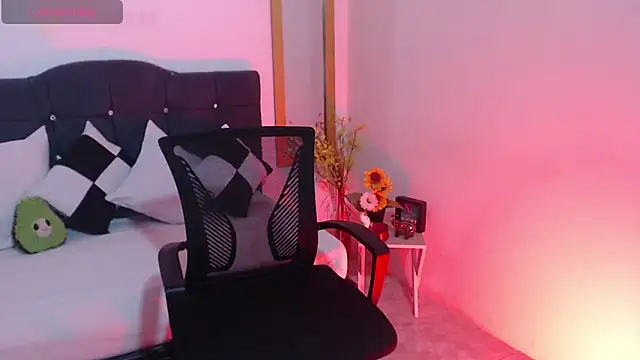 SamantaSweett  online show from 29, 11, 2025