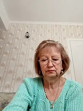 AlikaSwan5821 online show from 21, 10, 2025