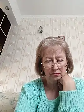 AlikaSwan5821 online show from 29, 10, 2025