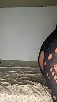  foreigntitts online show from 21, 11, 2025