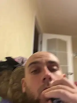 Snapshot of LuckyGirlfriends chatting on 2, 10, 2025 LuckyGirlfriends online show from 2, 10, 2025