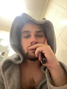 Snapshot of LuckyGirlfriends chatting on 2, 11, 2025 LuckyGirlfriends online show from 2, 11, 2025