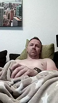 Snapshot of HotMichiSG chatting on 9, 10, 2025 HotMichiSG online show from 9, 10, 2025