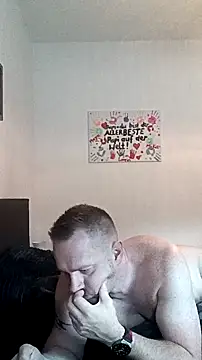 Snapshot of HotMichiSG chatting on 2, 11, 2025 HotMichiSG online show from 2, 11, 2025