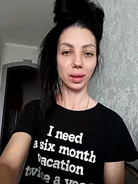 Princessa99885 online show from 9, 9, 2025