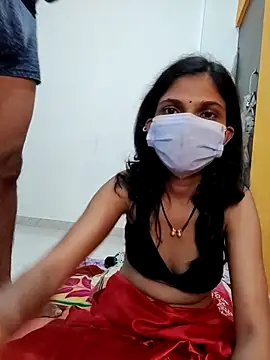 Shivani2002 online show from 13, 12, 2025