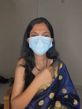 Shivani2002 online show from 3, 6, 2026