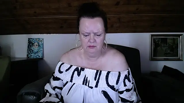 Snapshot of TiffanyMature chatting on 30, 6, 2026 TiffanyMature online show from 30, 6, 2026
