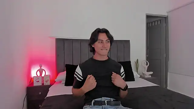 AlexanderHall online show from 9, 9, 2025