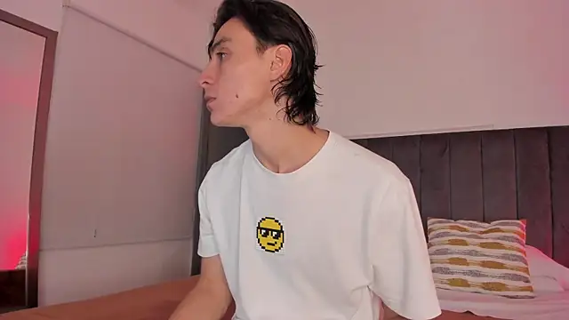 AlexanderHall online show from 4, 10, 2025