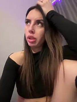 Oksiandfray online show from 1, 11, 2025