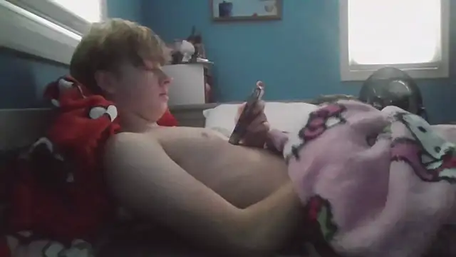 Liam axel35 online show from 6, 11, 2025