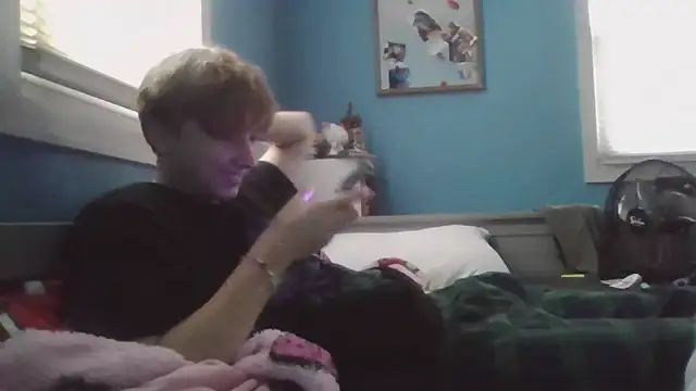 Liam axel35 online show from 7, 11, 2025