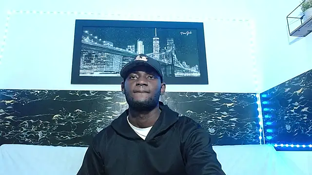 Snapshot of eebony_stallion chatting on 26, 9, 2025 eebony stallion online show from 26, 9, 2025