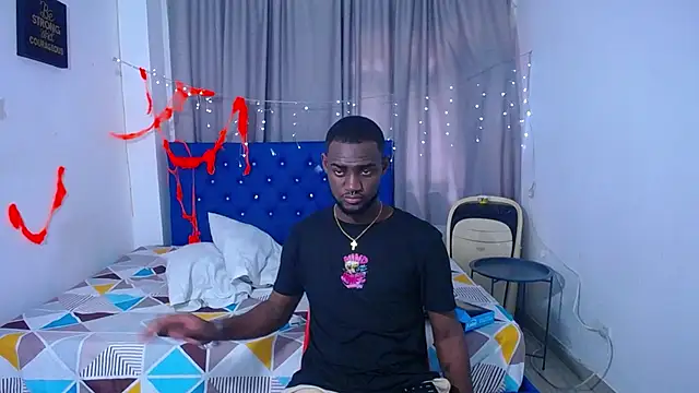 Snapshot of eebony_stallion chatting on 31, 10, 2025 eebony stallion online show from 31, 10, 2025