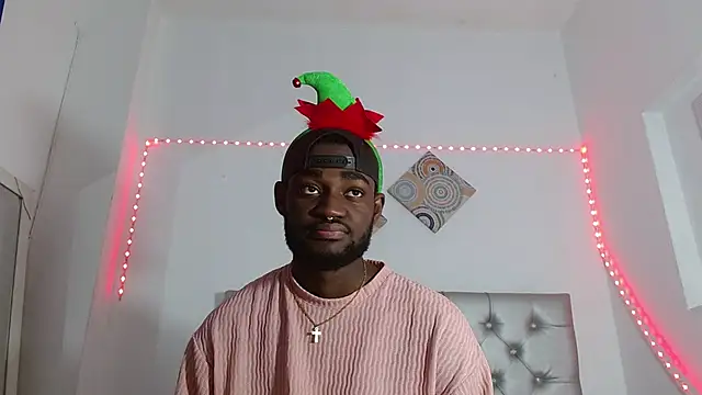 Snapshot of eebony_stallion chatting on 15, 12, 2025 eebony stallion online show from 15, 12, 2025