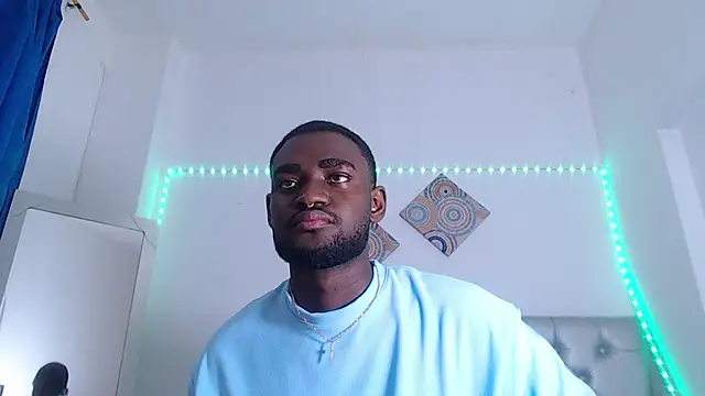 Snapshot of eebony_stallion chatting on 6, 1, 2026 eebony stallion online show from 6, 1, 2026