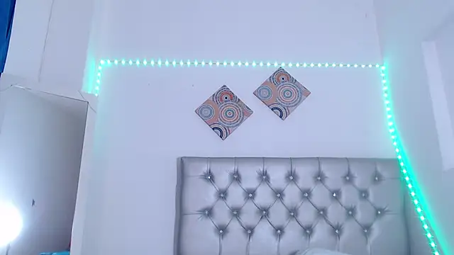 Snapshot of eebony_stallion chatting on 7, 1, 2026 eebony stallion online show from 7, 1, 2026