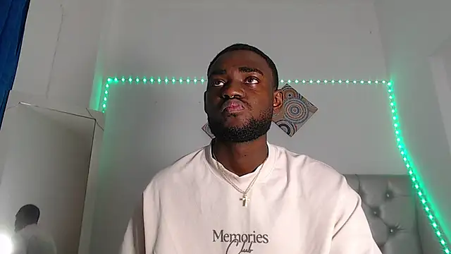 Snapshot of eebony_stallion chatting on 8, 1, 2026 eebony stallion online show from 8, 1, 2026