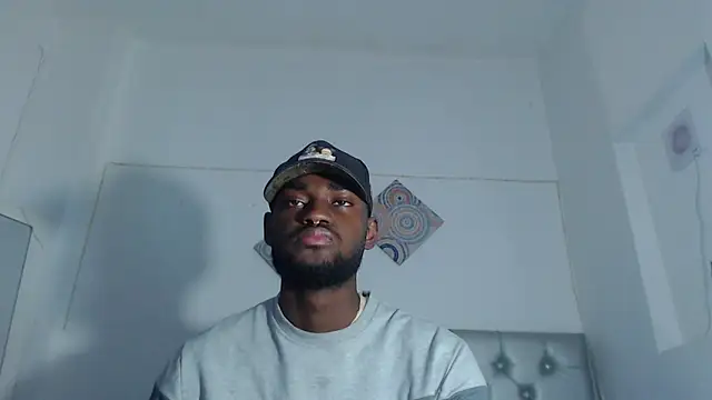 Snapshot of eebony_stallion chatting on 14, 1, 2026 eebony stallion online show from 14, 1, 2026