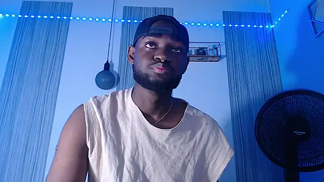 Snapshot of eebony_stallion chatting on 21, 2, 2026 eebony stallion online show from 21, 2, 2026