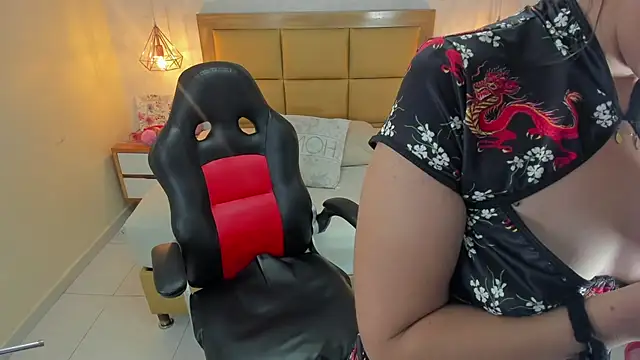 MELISSAROUGE online show from 24, 11, 2025