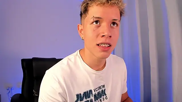 Snapshot of nathan_blake chatting on 13, 11, 2025 nathan blake online show from 13, 11, 2025