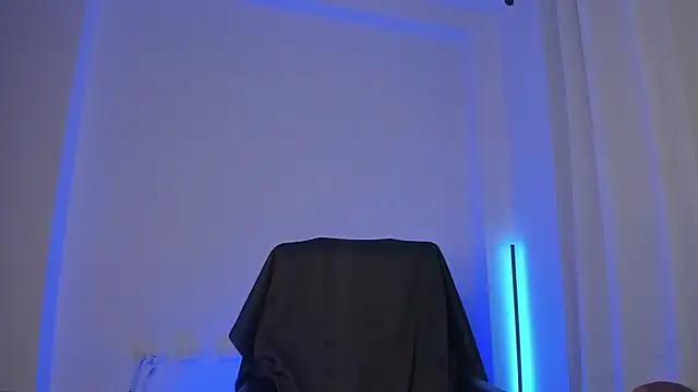 Snapshot of nathan_blake chatting on 22, 12, 2025 nathan blake online show from 22, 12, 2025